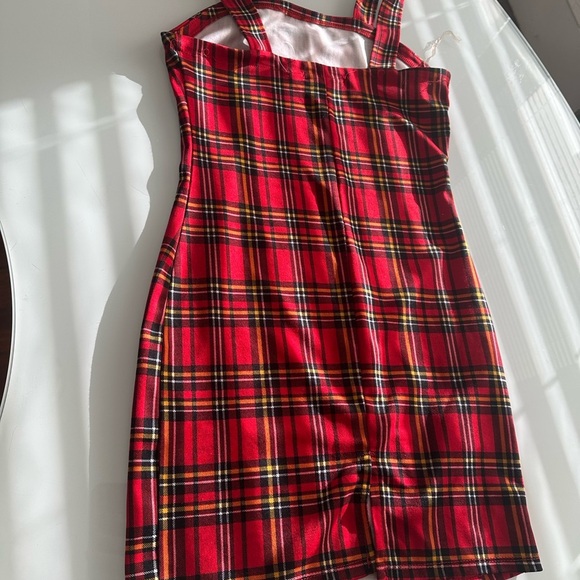 Red and Black Mini Pencil Dress for Casual Occasions - Picture 2 of 4